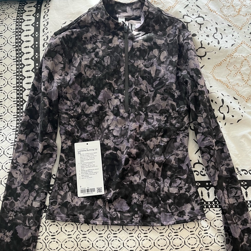 Lululemon Luxtreme Running 1/2 Zip Pullover Top 6 New without tag - Picture 2 of 5